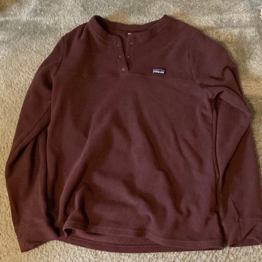 Patagonia fleece pullover